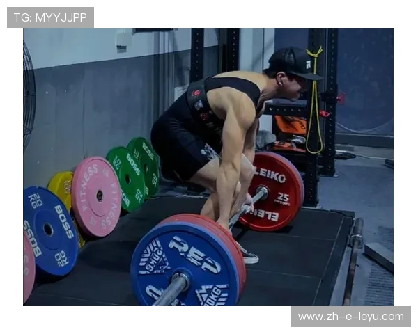 世界举重冠军硬拉 260KG 全场尖叫